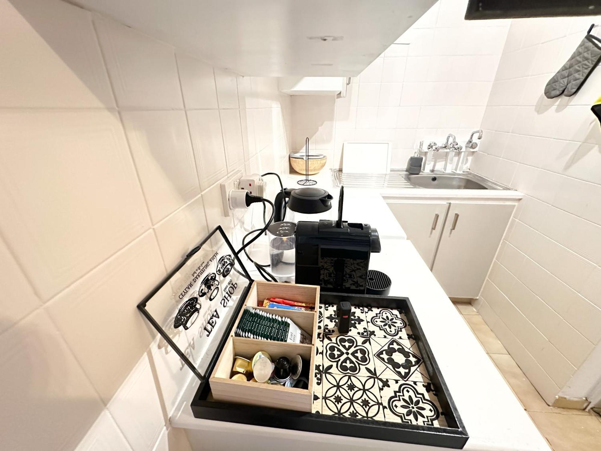 Sea And Breeze 1br Διαμέρισμα Λάρνακα