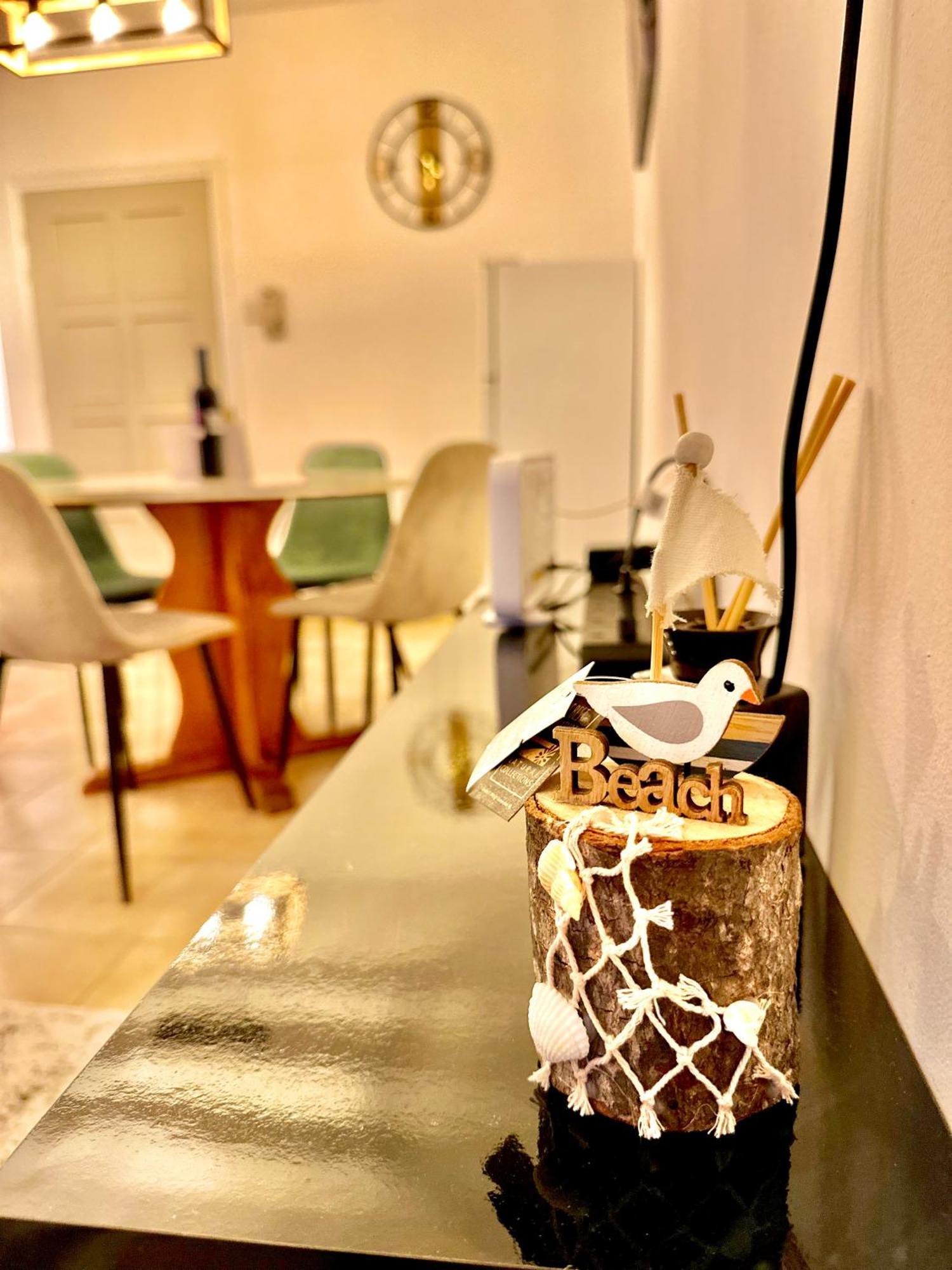 Sea And Breeze 1br Apartman *