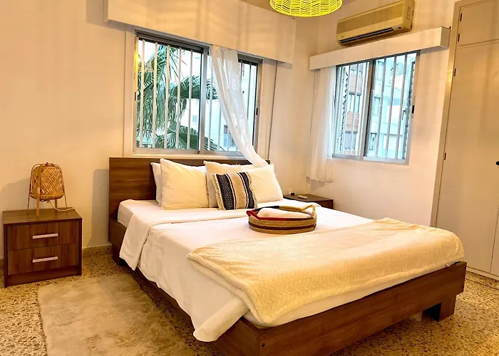 Sea And Lake Breeze 1Br Apt