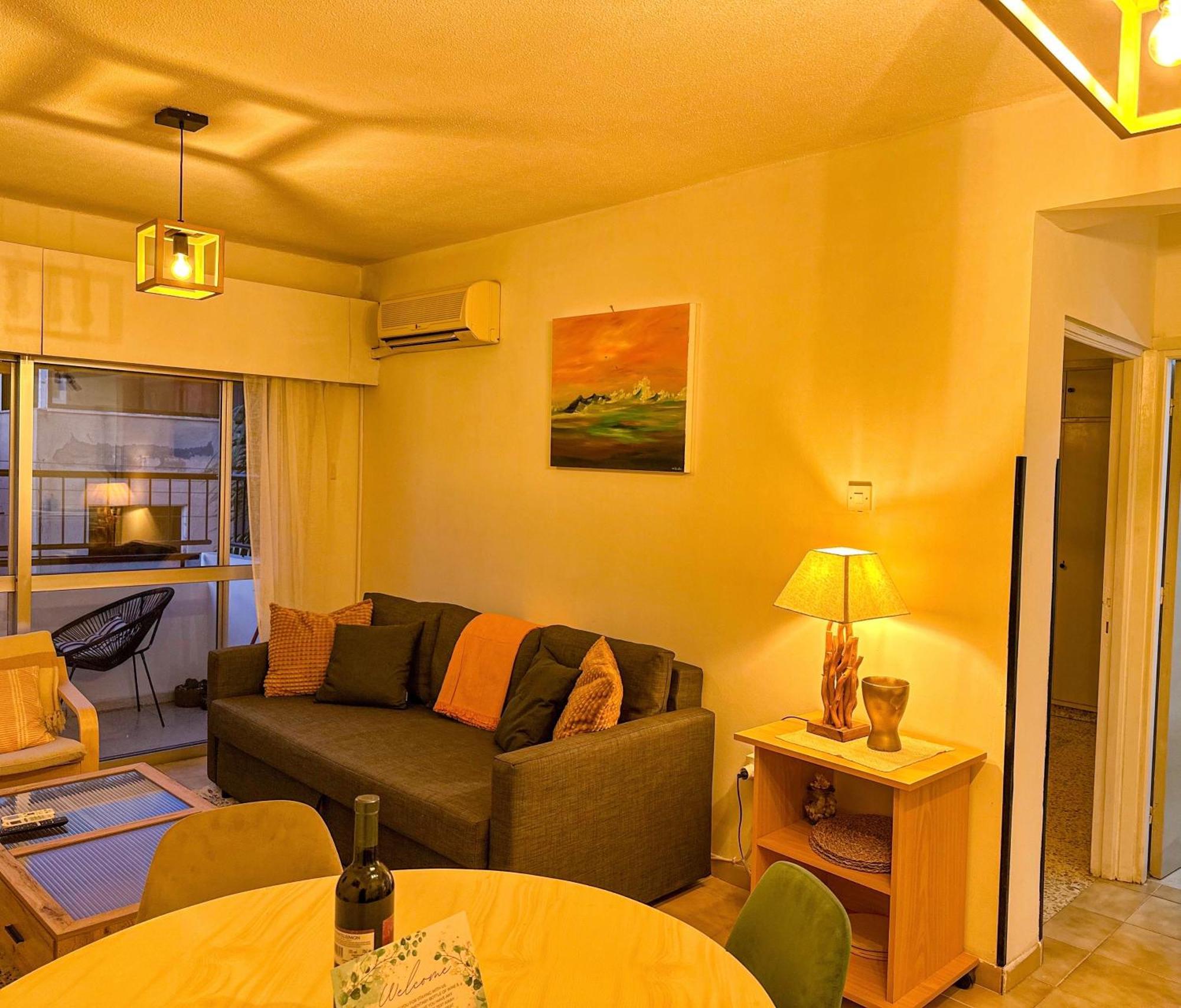 Апартаменты Sea And Breeze 1br Ларнака